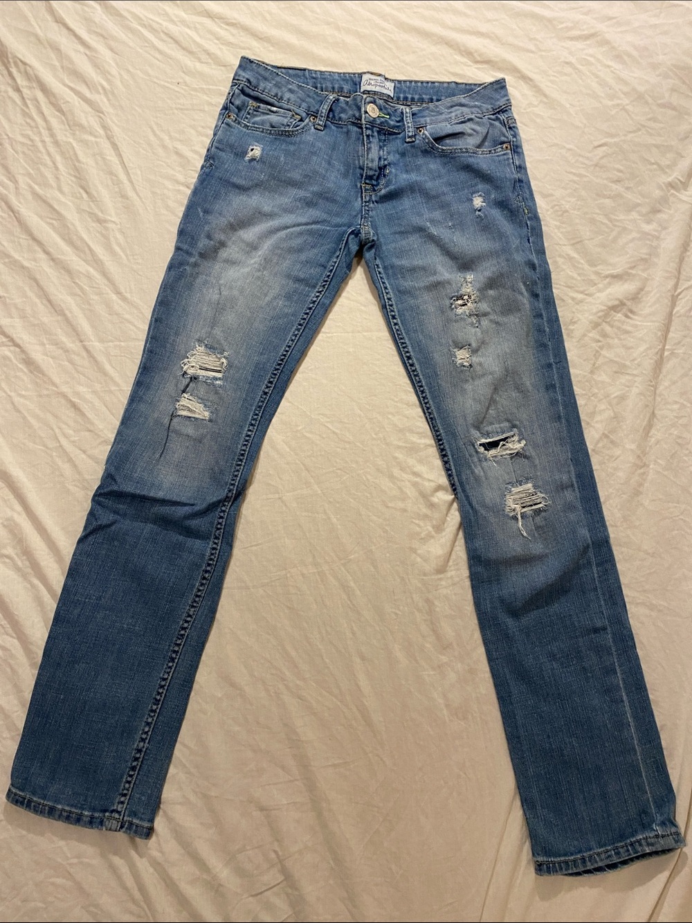 Aeropostale Bayla Skinny Extreme Low Rise Jeans - Distressed Denim Size 5/6